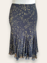 Ralph Lauren Black/Gold Pattern Skirt M